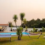 Da Costa - Sunset Poolhouse וילה