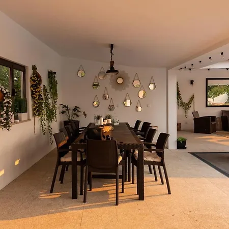 Da Costa - Sunset Poolhouse * Alvaraes