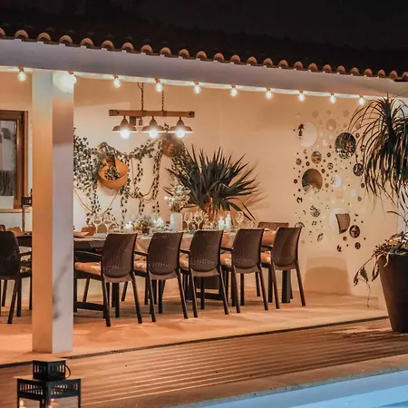 Villa Da Costa - Sunset Poolhouse