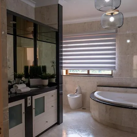 Da Costa - Sunset Poolhouse *