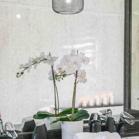 Willa Da Costa - Sunset Poolhouse *