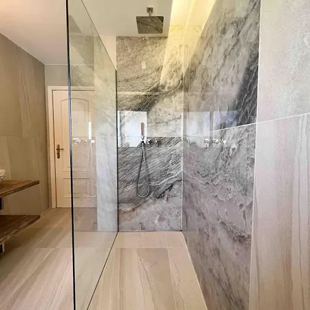 Da Costa - Sunset Poolhouse