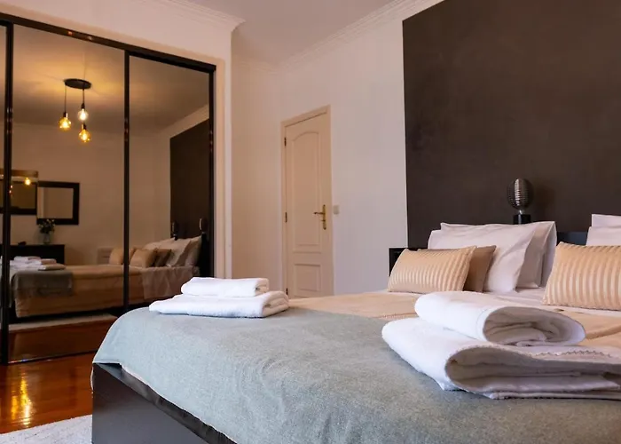 Da Costa - Sunset Poolhouse * Alvarães