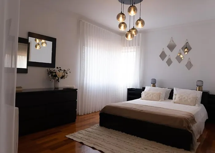 Da Costa - Sunset Poolhouse Alvaraes