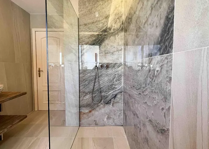 Da Costa - Sunset Poolhouse